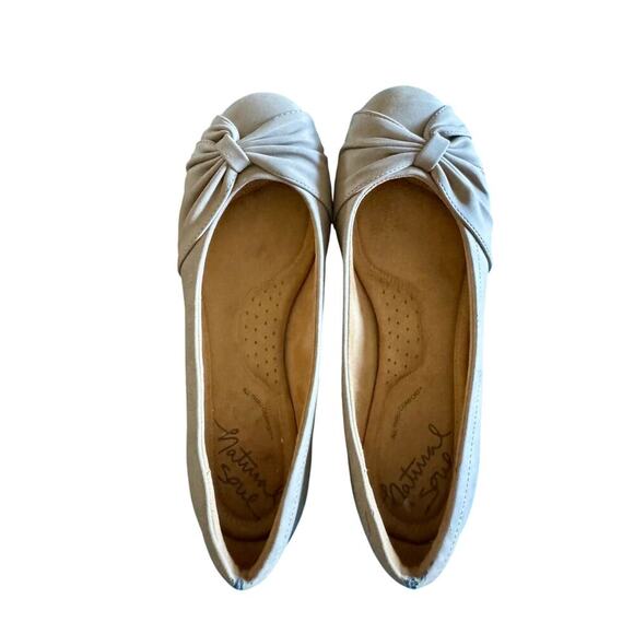 New Natural Soul Taupe Bow Ballet comfortable Flats sz 8 - Picture 1 of 5